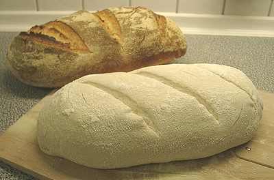 Brot vor und nach dem Backen